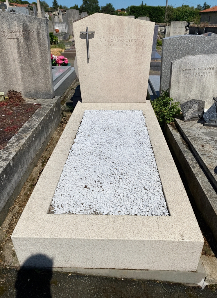 Après nettoyage - Sépulture propre Lyon